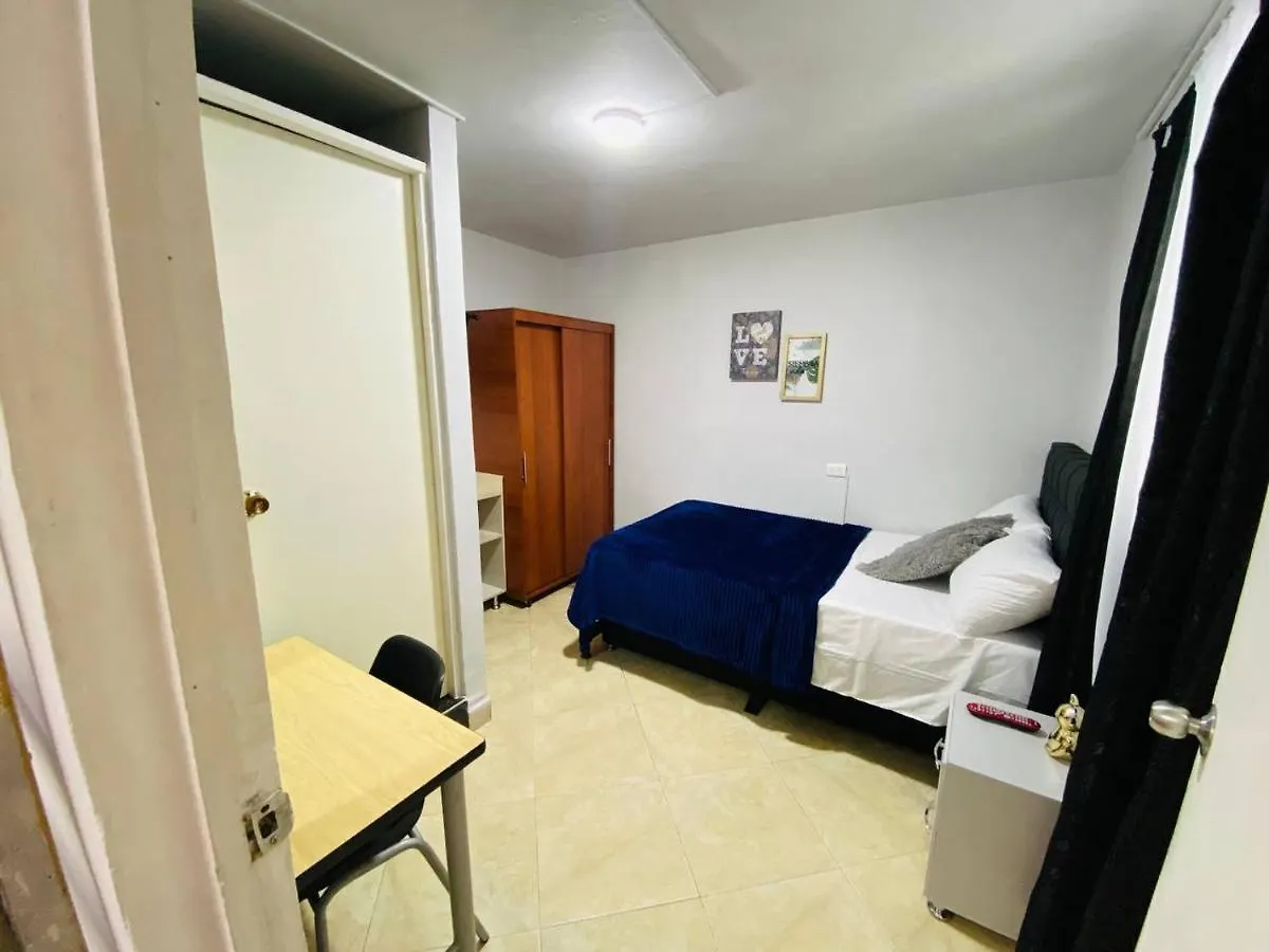 Hostal Laureles Casa Linda Medellin Colombia