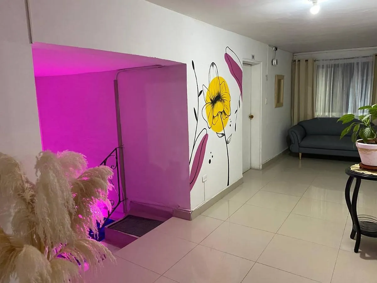 Hostel Hostal Laureles Casa Linda Medellin Colombia