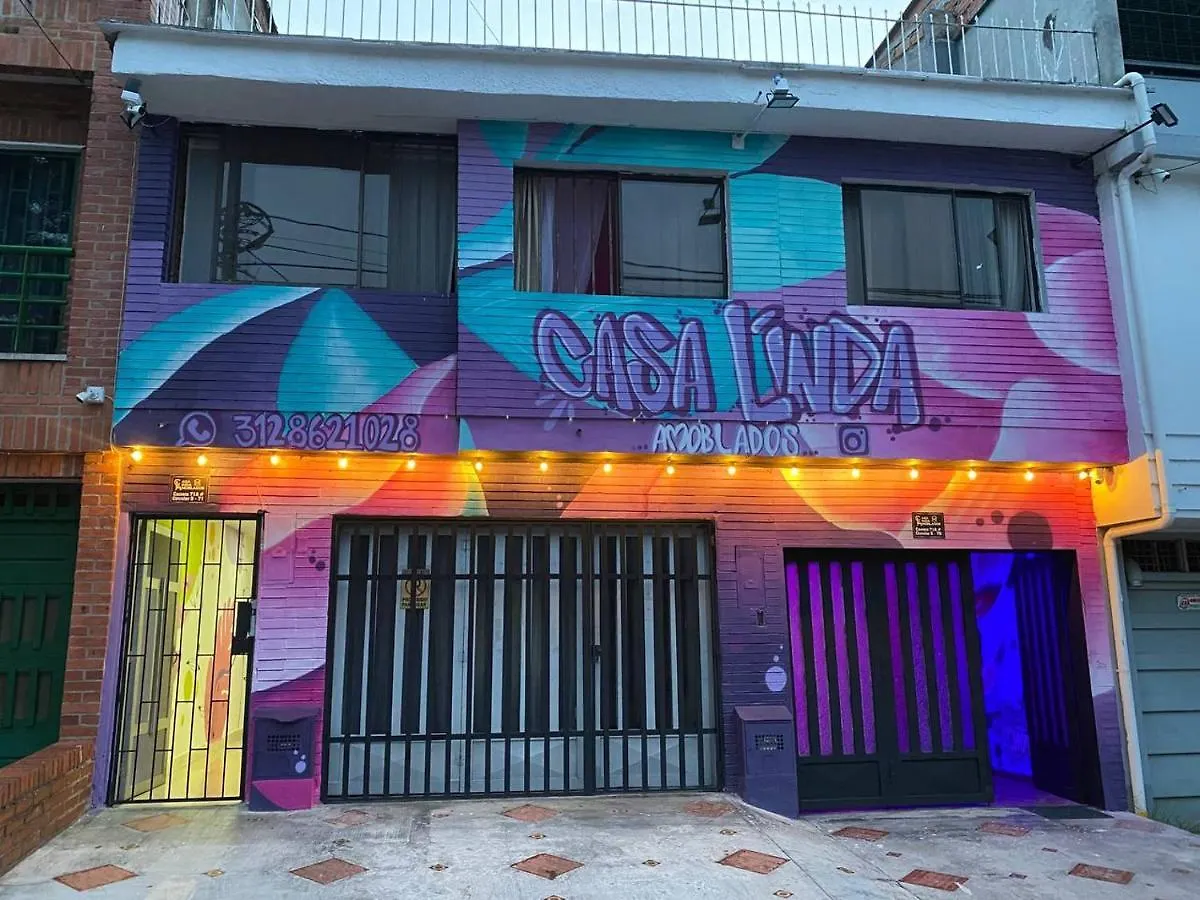 Hostal Laureles Casa Linda contacts