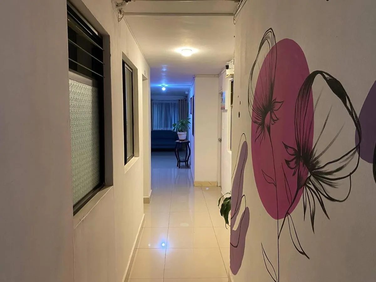 Hostal Laureles Casa Linda Medellin Hostel